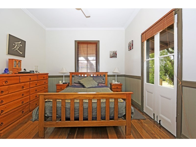 9 Tanang Street, Bomaderry NSW 2541