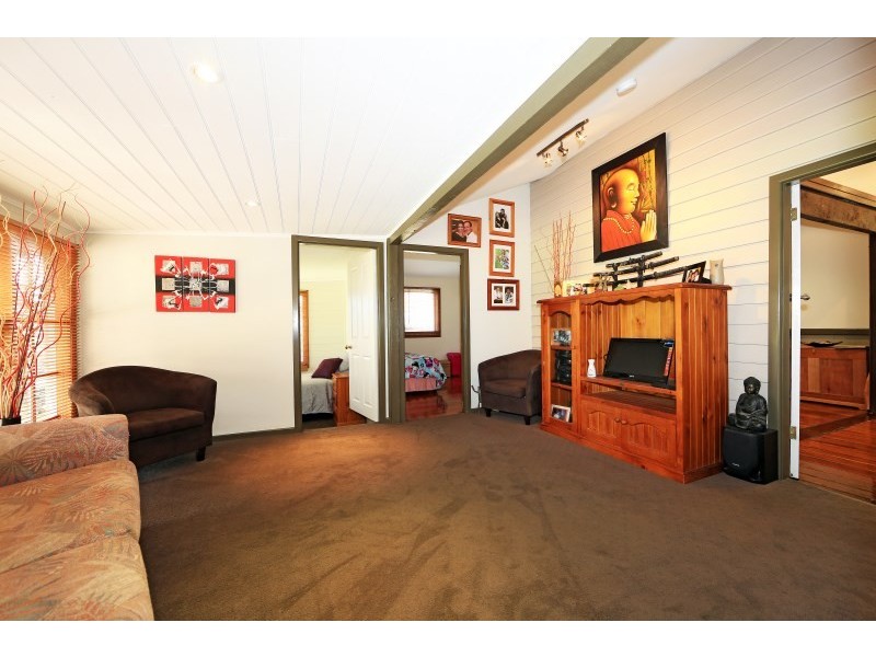 9 Tanang Street, Bomaderry NSW 2541