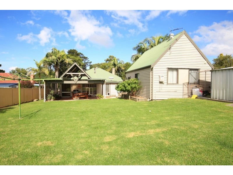 9 Tanang Street, Bomaderry NSW 2541