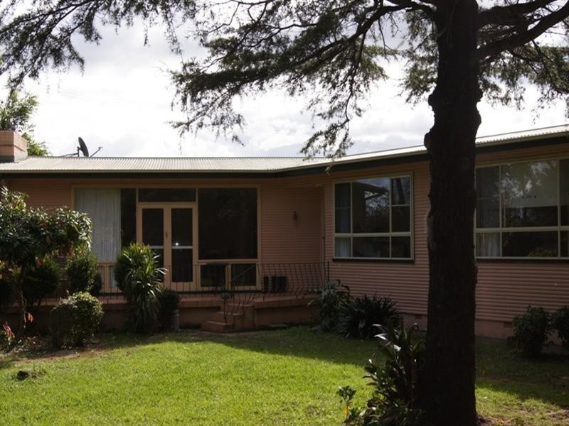 445 Bolong Road, Bomaderry NSW 2541