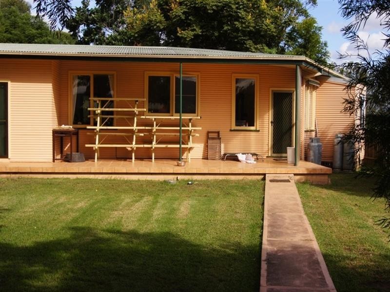 445 Bolong Road, Bomaderry NSW 2541