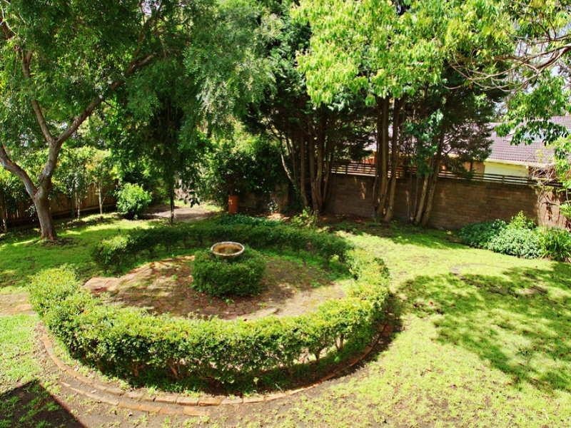 16 Turley Avenue, Bomaderry NSW 2541