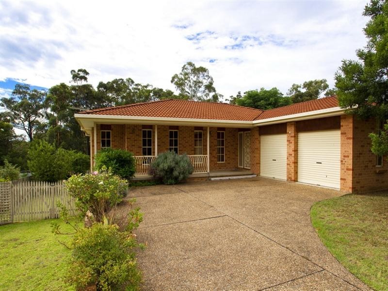 11 Paruna Place, North Nowra NSW 2541