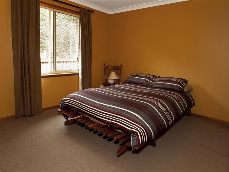 11 Paruna Place, North Nowra NSW 2541