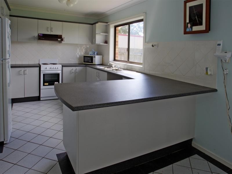 35 Isa Road, Worrigee NSW 2540