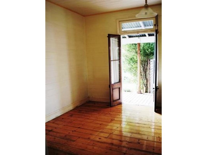 39 Junction Street, Nowra NSW 2541