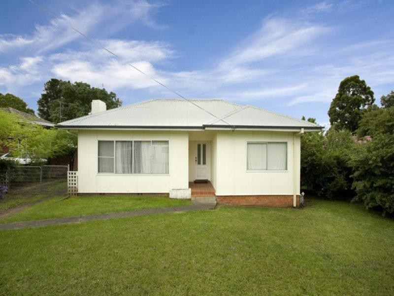75 Jervis Street, Nowra NSW 2541