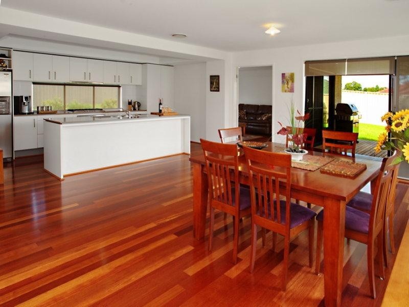 12 Myall Close, Nowra NSW 2541