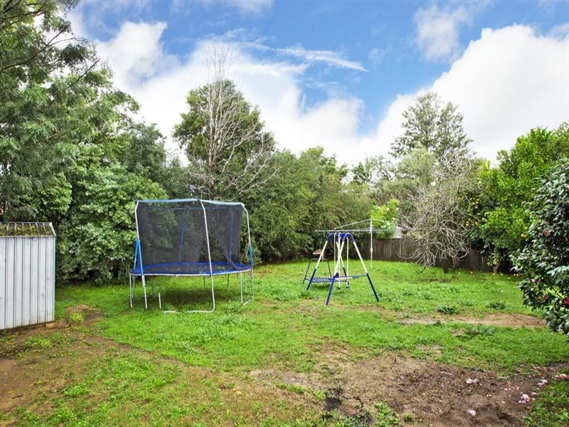 26 Lyndhurst Drive, Bomaderry NSW 2541