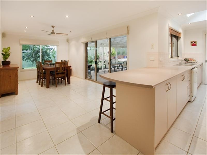 4 Isa Road, Worrigee NSW 2540