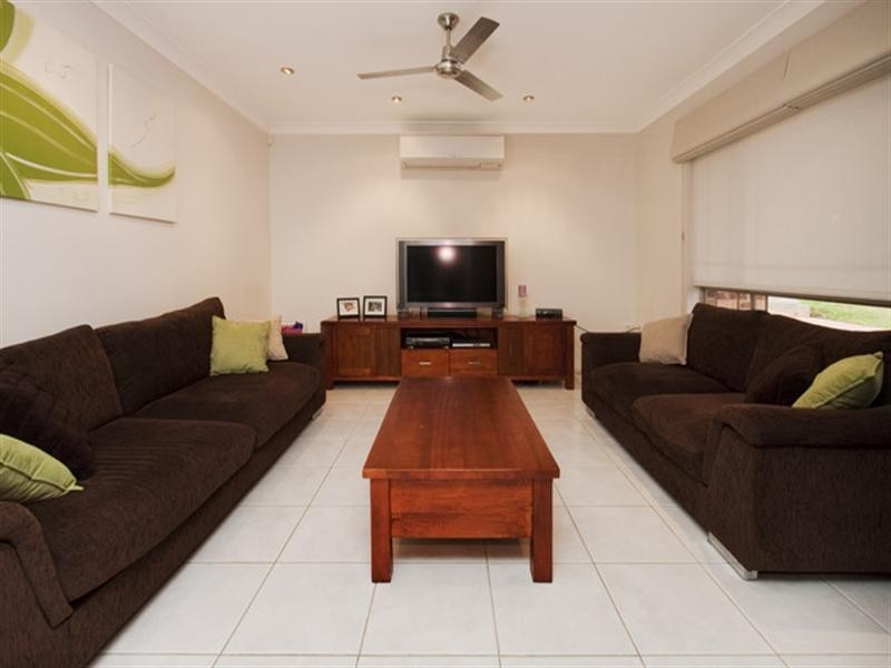 4 Isa Road, Worrigee NSW 2540