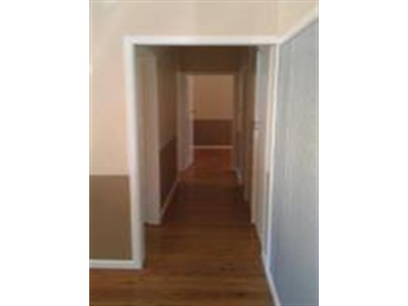 2 Hockey Street, Nowra NSW 2541