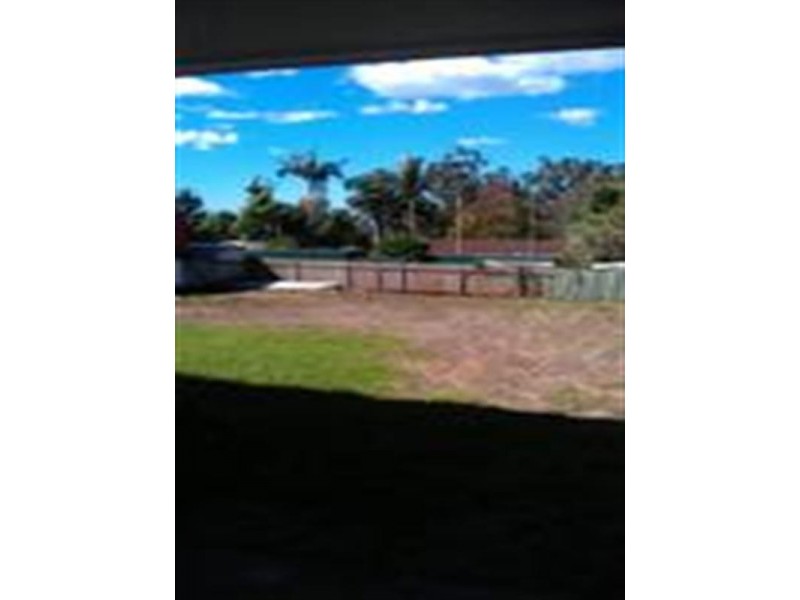 2 Hockey Street, Nowra NSW 2541