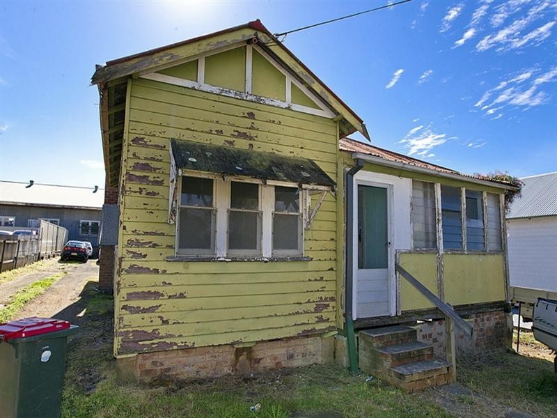 91 Plunkett Street, Nowra NSW 2541