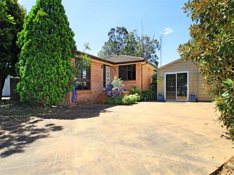 6 Benney Close, West Nowra NSW 2541