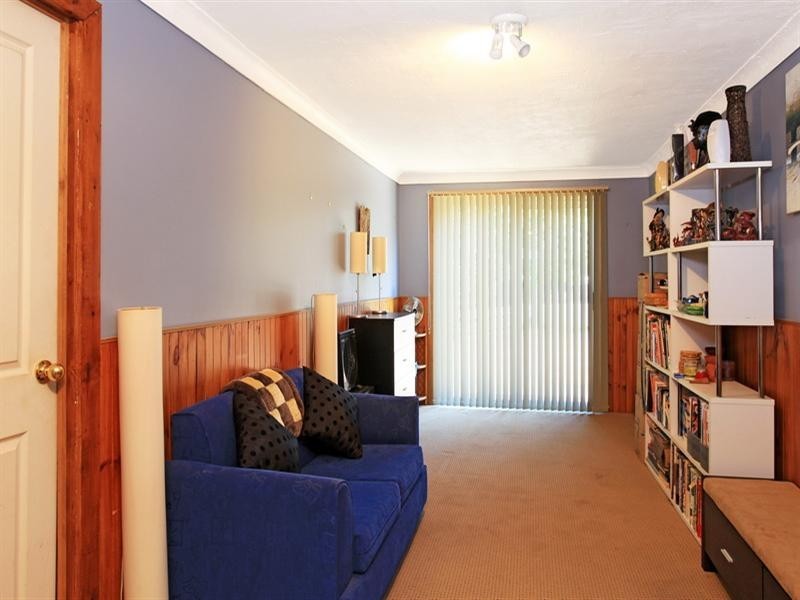 6 Benney Close, West Nowra NSW 2541