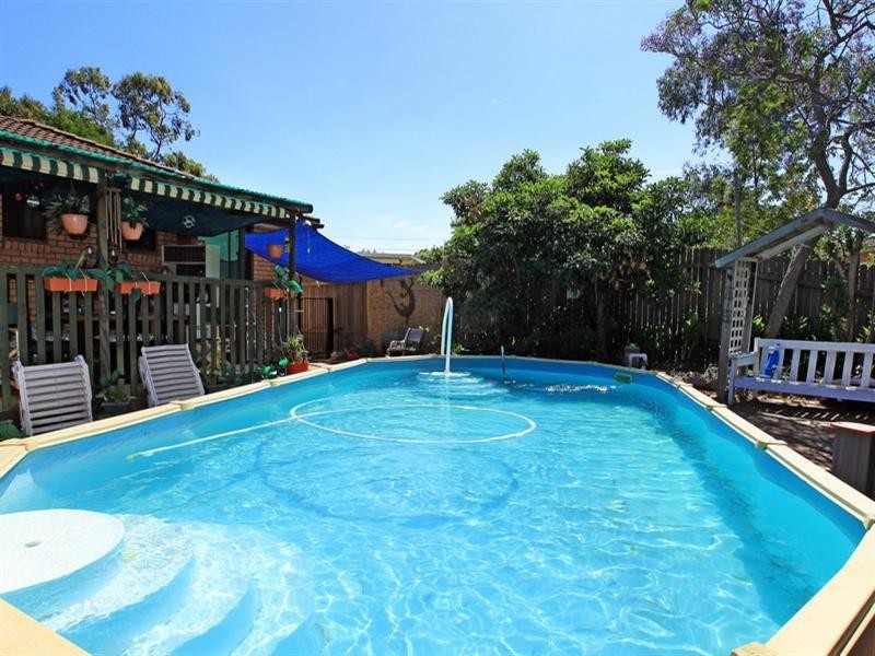 6 Benney Close, West Nowra NSW 2541