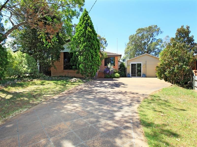 6 Benney Close, West Nowra NSW 2541