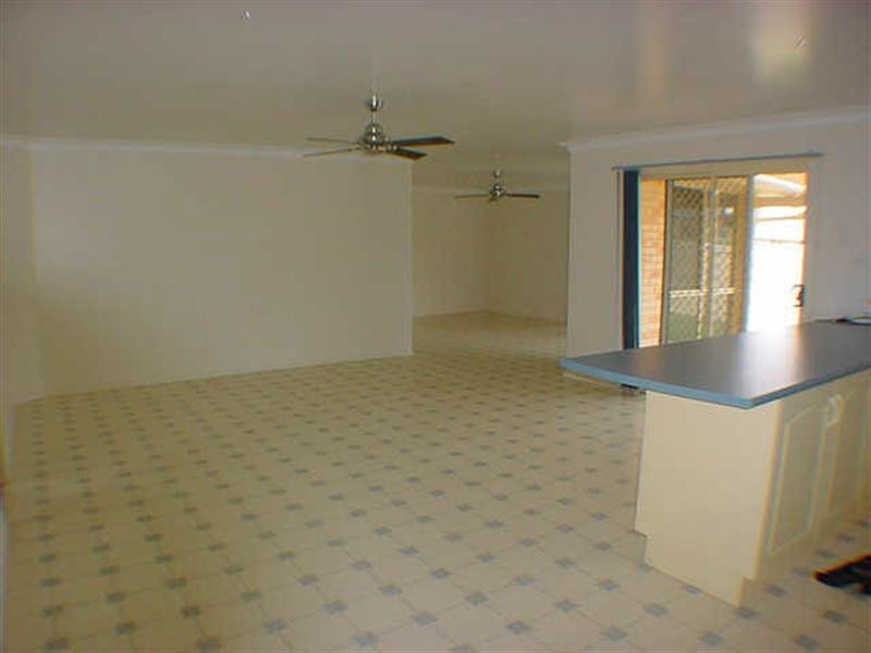 3 Marsden Place, Worrigee NSW 2540