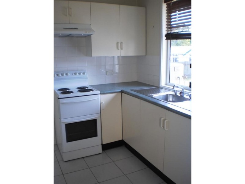 31 Sampson Crescent, Bomaderry NSW 2541