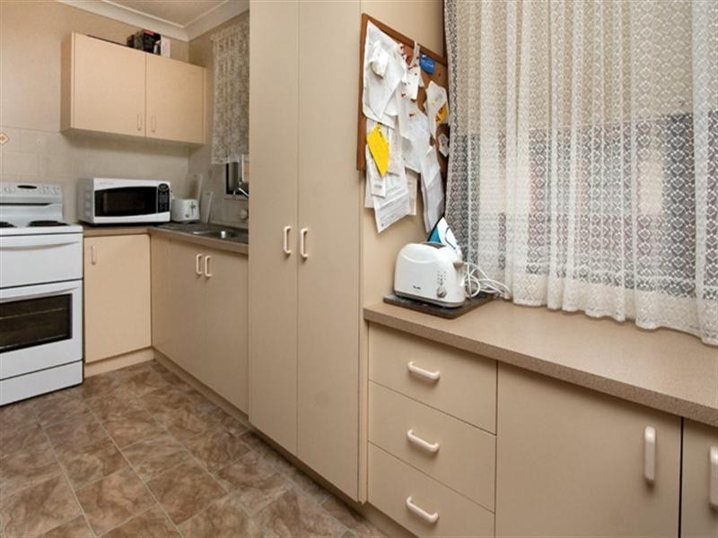 35 McDonald Avenue, Nowra NSW 2541