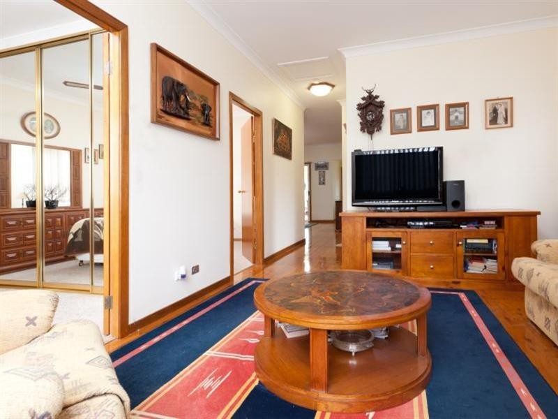 5 Adelaide Street, Greenwell Point NSW 2540