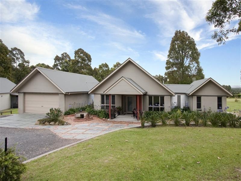 18 Monterey Drive, Nowra Hill NSW 2540