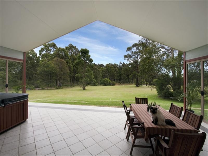 18 Monterey Drive, Nowra Hill NSW 2540