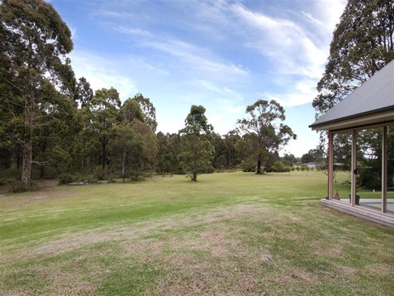 18 Monterey Drive, Nowra Hill NSW 2540