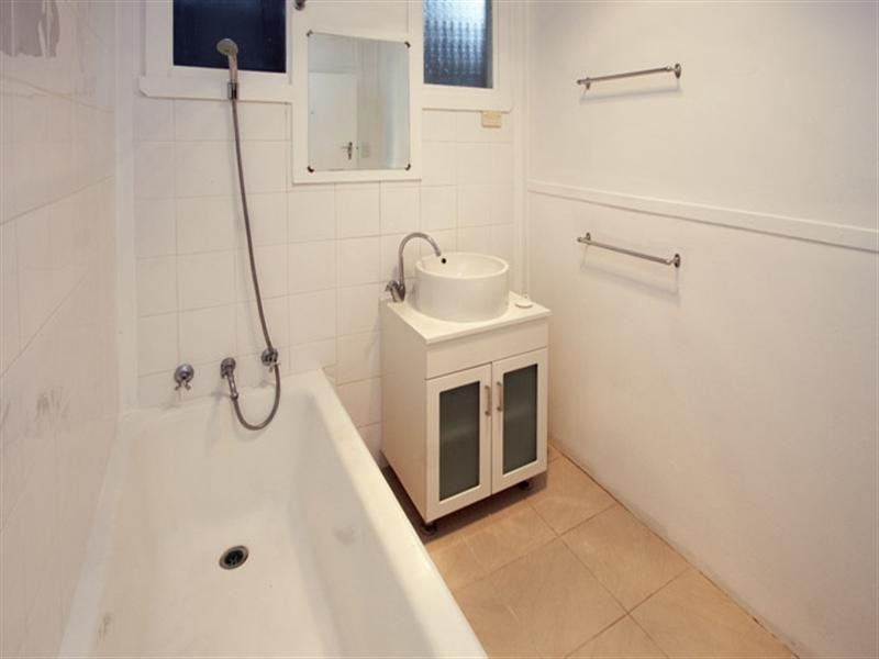 55 Osborne Street, Nowra NSW 2541