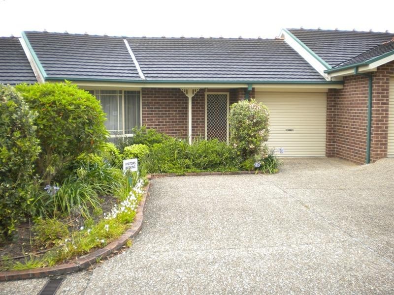 3/8 Regent Place, Bomaderry NSW 2541