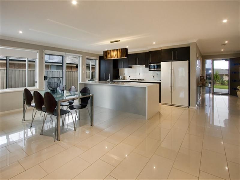 28 Mintbush Crescent, Worrigee NSW 2540