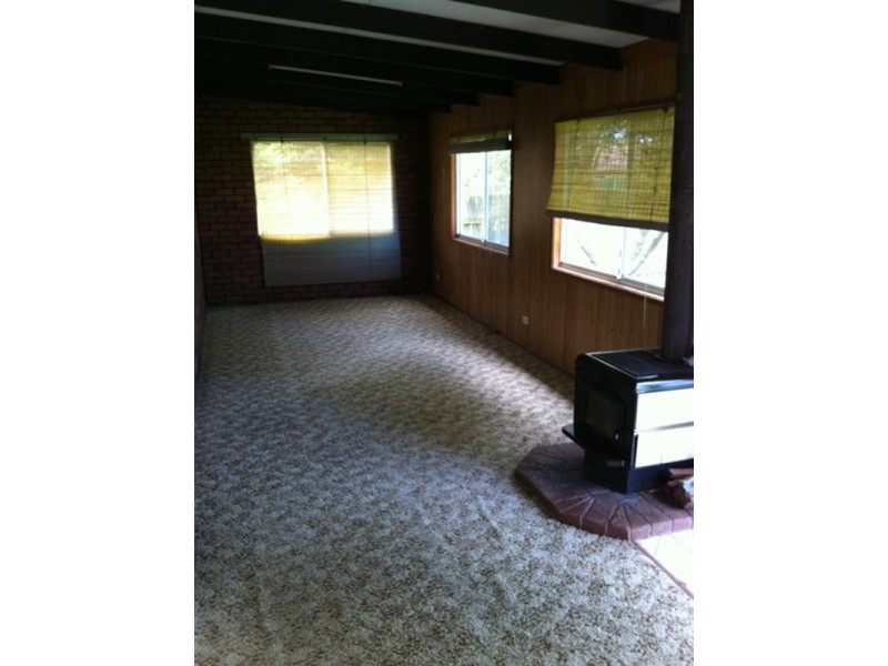 166 Albatross Road, Nowra Hill NSW 2540