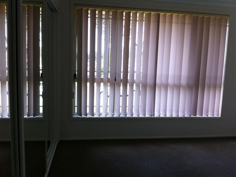 42 Lydon Crescent, West Nowra NSW 2541