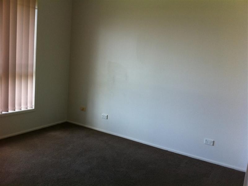 42 Lydon Crescent, West Nowra NSW 2541