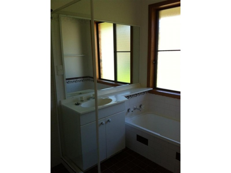 20 Uranna Avenue, North Nowra NSW 2541