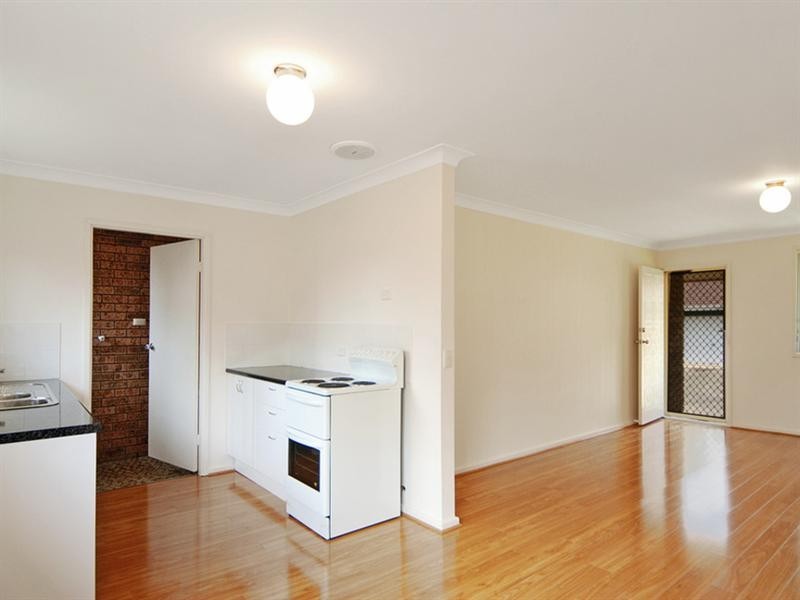 2/113 McMahons Road, North Nowra NSW 2541