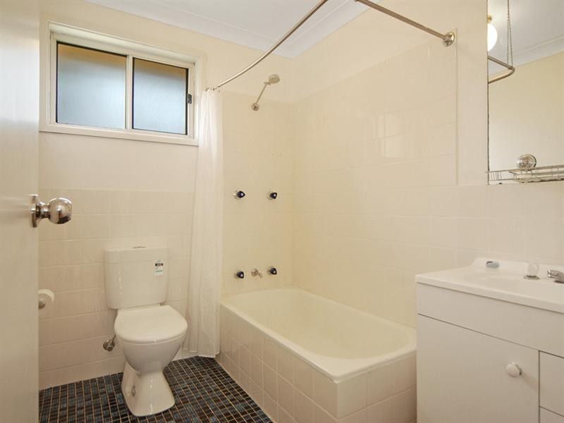 2/113 McMahons Road, North Nowra NSW 2541