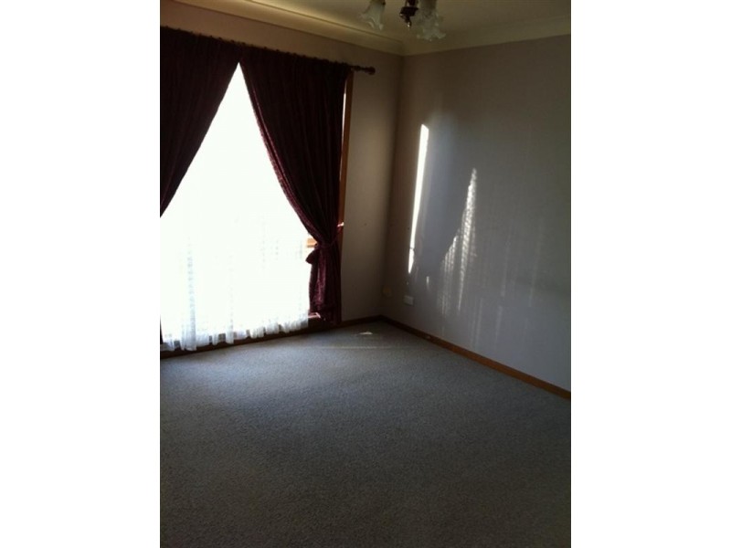 14 Hoskin Street, North Nowra NSW 2541