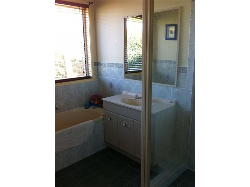 11 Flanagan Court, Worrigee NSW 2540