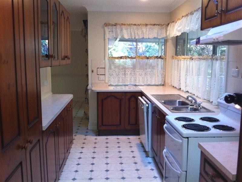 6 Nooramunga Avenue, Cambewarra NSW 2540