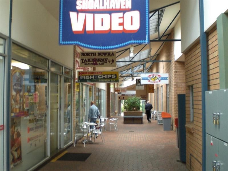 Shop 13/2 McMahons Road, North Nowra NSW 2541