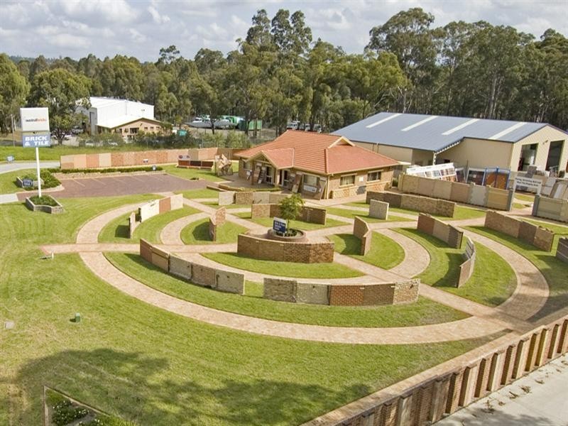 19 Norfolk Avenue, South Nowra NSW 2541