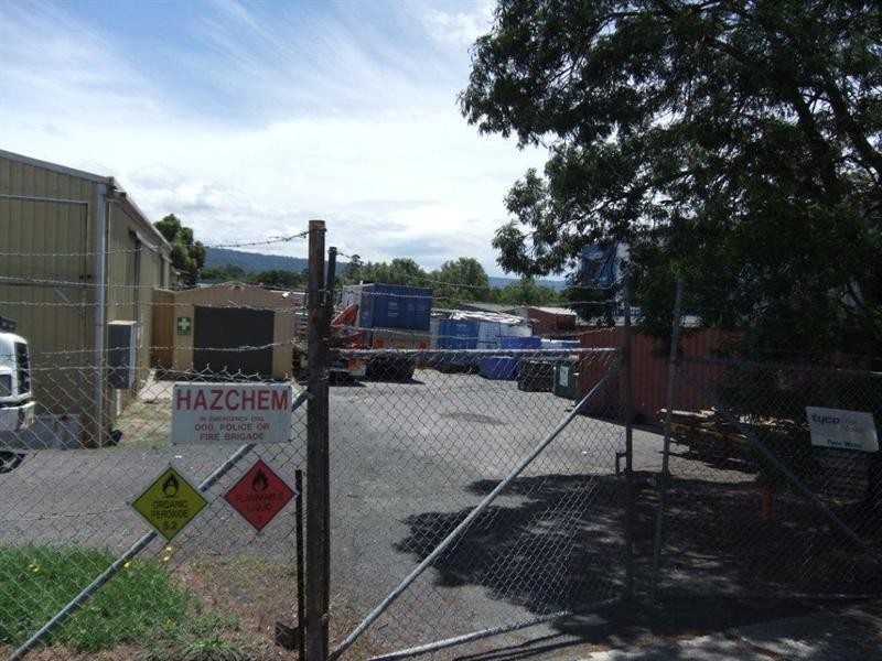 15 Victa Way, Bomaderry NSW 2541