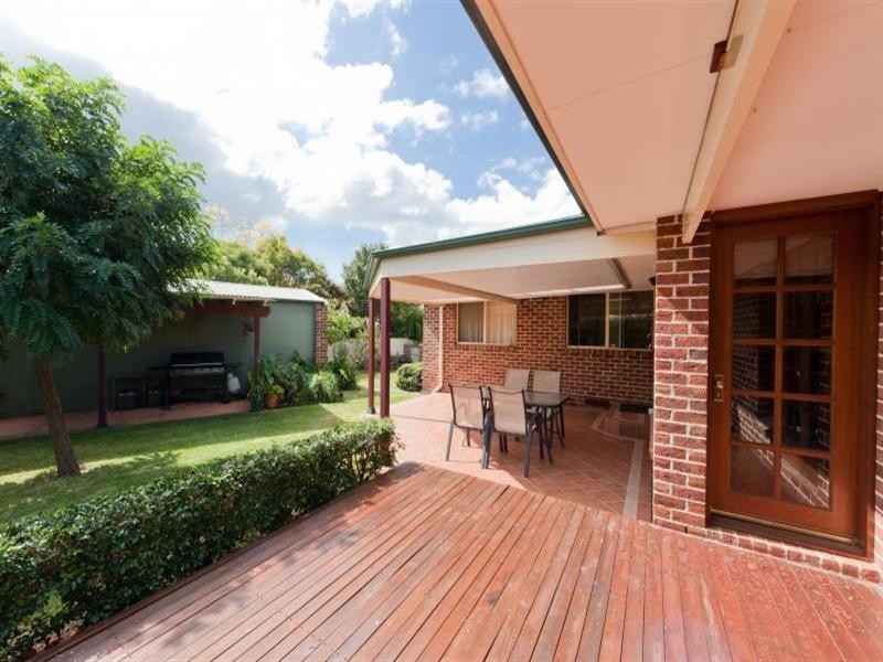 3 Peachtree Close, Worrigee NSW 2540