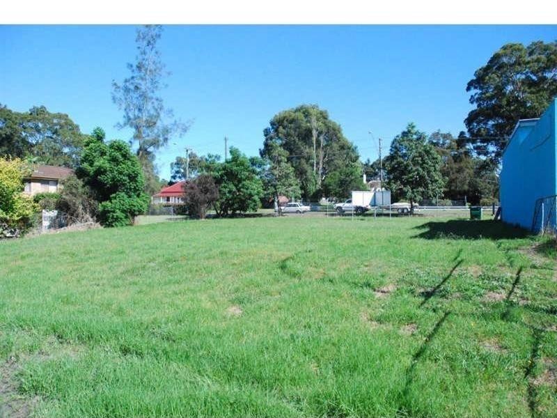 62 Bolong Road, Bomaderry NSW 2541