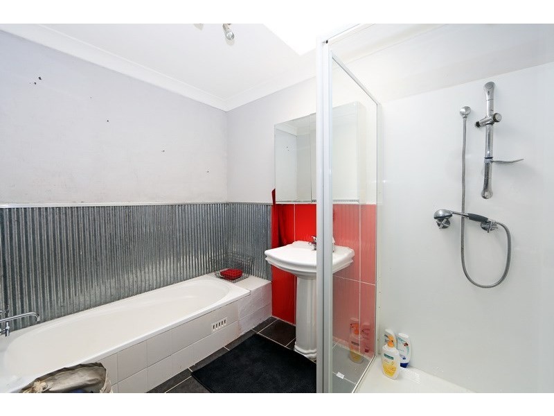 15/27 Bowada Street, Bomaderry NSW 2541