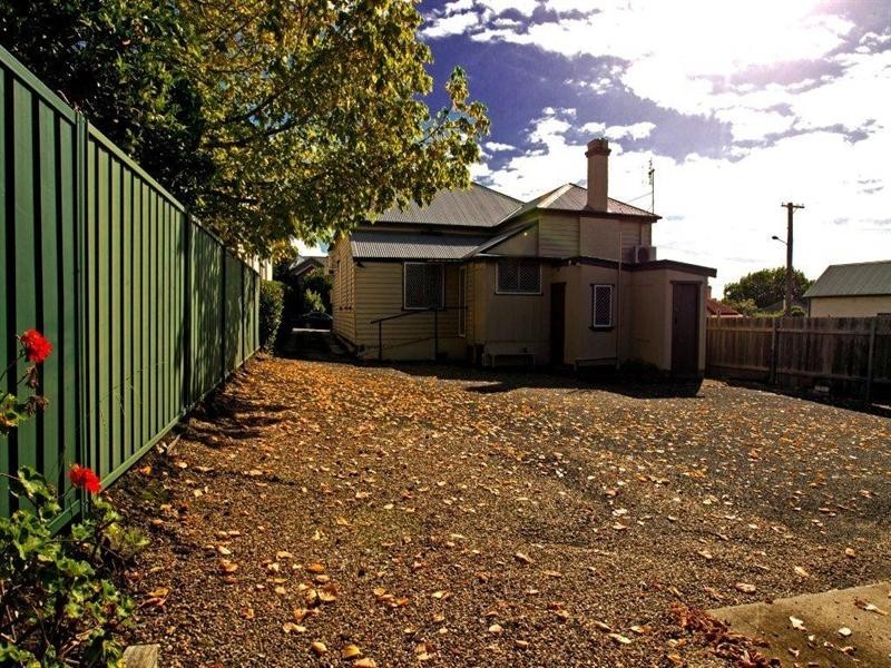 58 Worrigee Street, Nowra NSW 2541