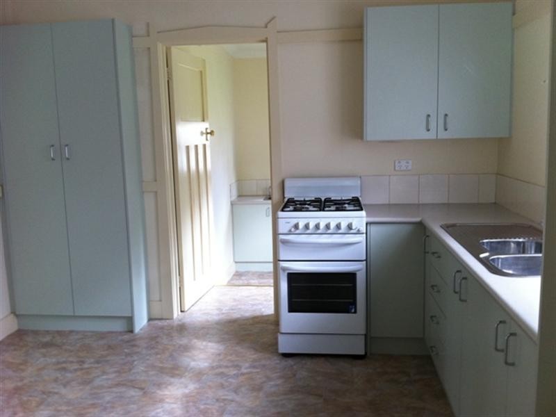 41 Illaroo Road, North Nowra NSW 2541