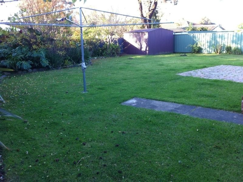 25 Greenwell Point Road, Nowra NSW 2541